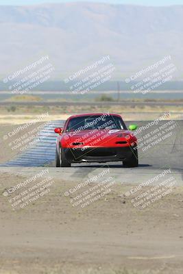 media/Sep-15-2024-Speed Ventures (Sun) [[7a54f7ed2f]]/Purple Group/Session 1 (Outside Grapevine)/